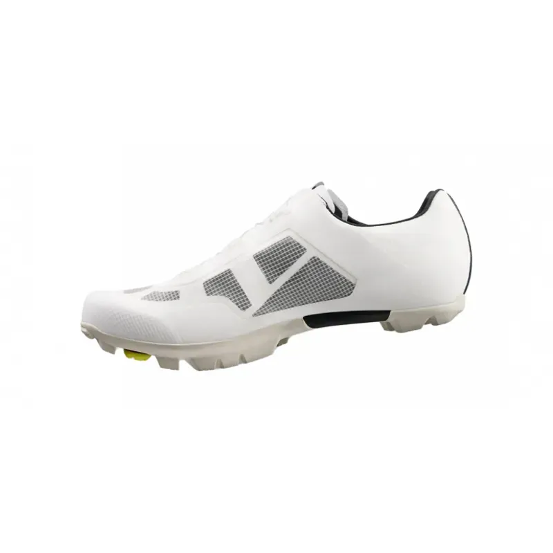 Fizik Vento Proxy Shoes in White-1