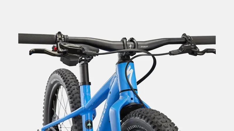 Specialized Riprock 20 Kids Mountain Bike in Sky/White-2