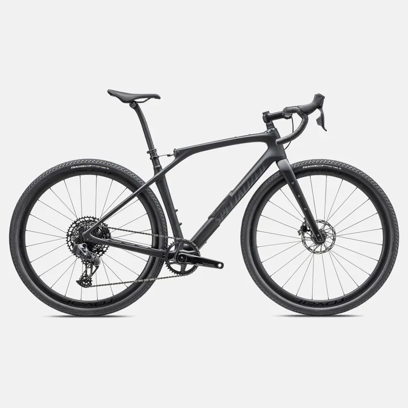 Specialized Diverge STR Expert Gravel Bike in Black/Diamond