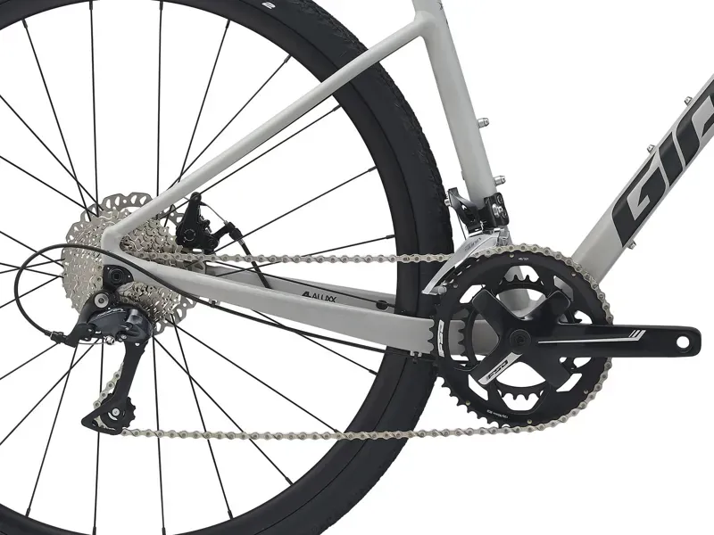 2021 Giant Revolt 2 Gravel Bike in Grey-3