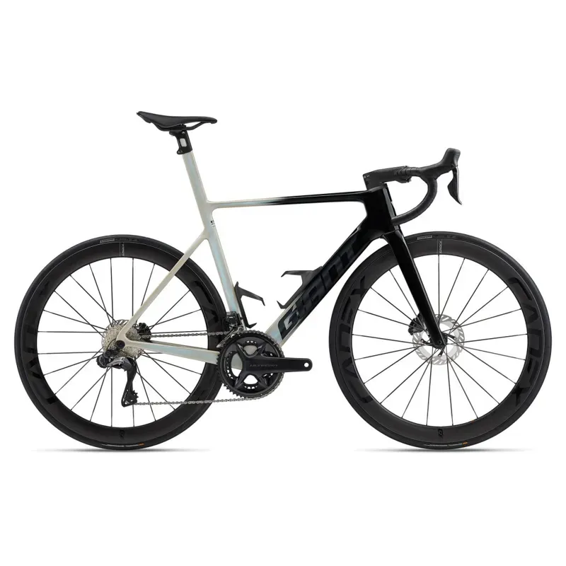 Giant Propel Advanced SL 1 Aero Road Bike in Black/Shoreline