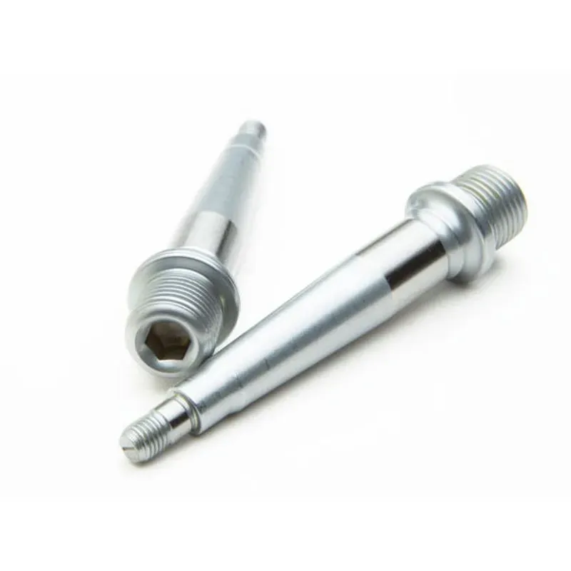 Race Face AEffect bb92 Pedal Axle Kit in Silver