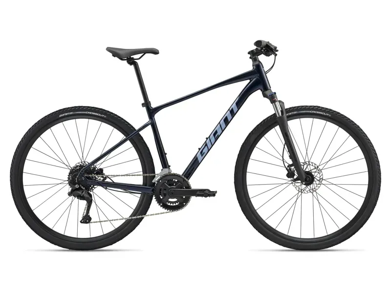 Giant Roam 3 Gravel Bike in Ultra Navy