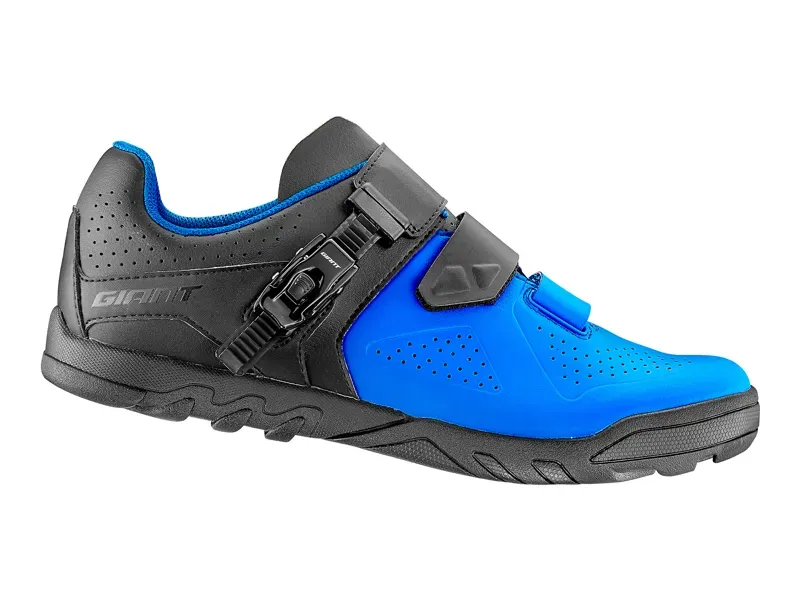 2018 Giant Line Trail Shoe in Blue
