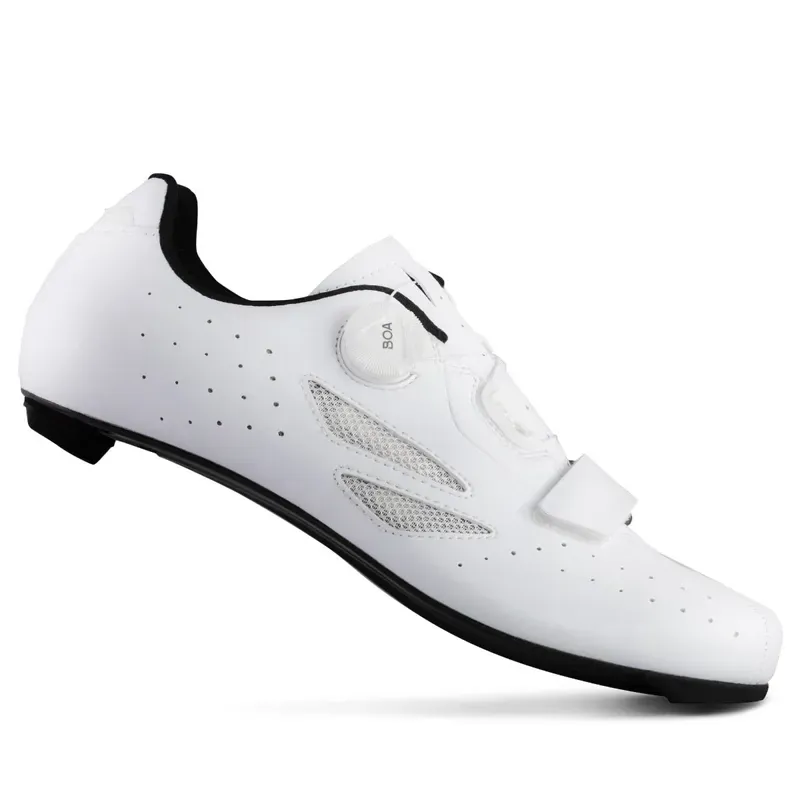 Lake CX218 Carbon Wide Fit Road Shoes in White