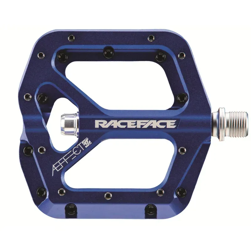 Race Face Aeffect Pedal in Blue