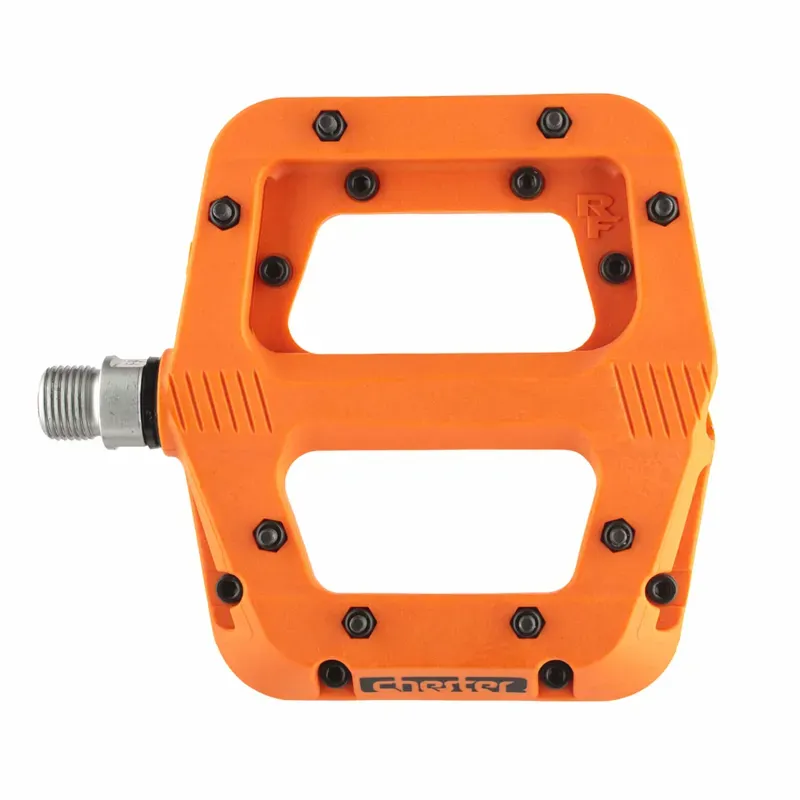 Race Face Chester Pedal in Orange