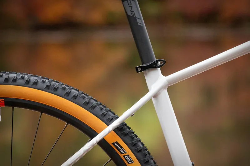Superior XC 859 Grey/Orange-2