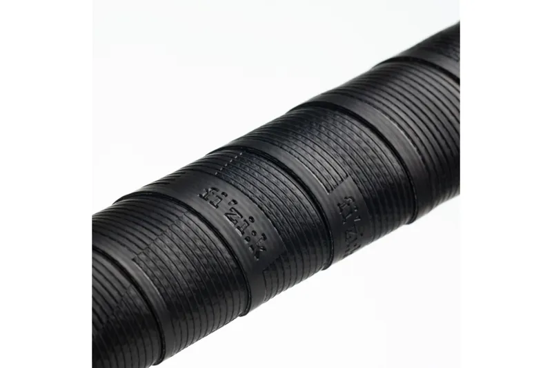 Fizik Vento Solocush Tacky Handebar Tape in Black-1
