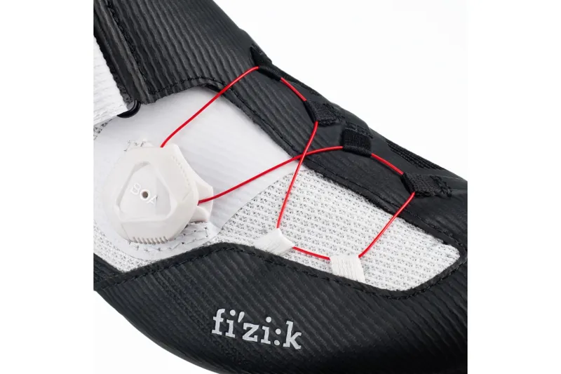 Fizik R3 Transiro Tri Shoes in Red/Black-2