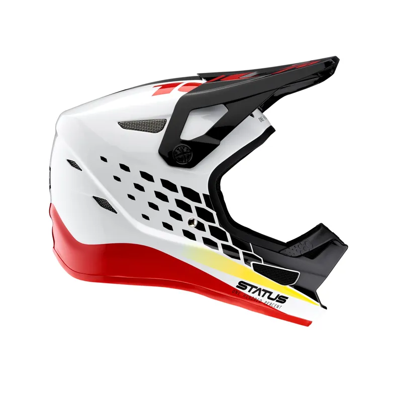 100 Status Helmet Pacer 