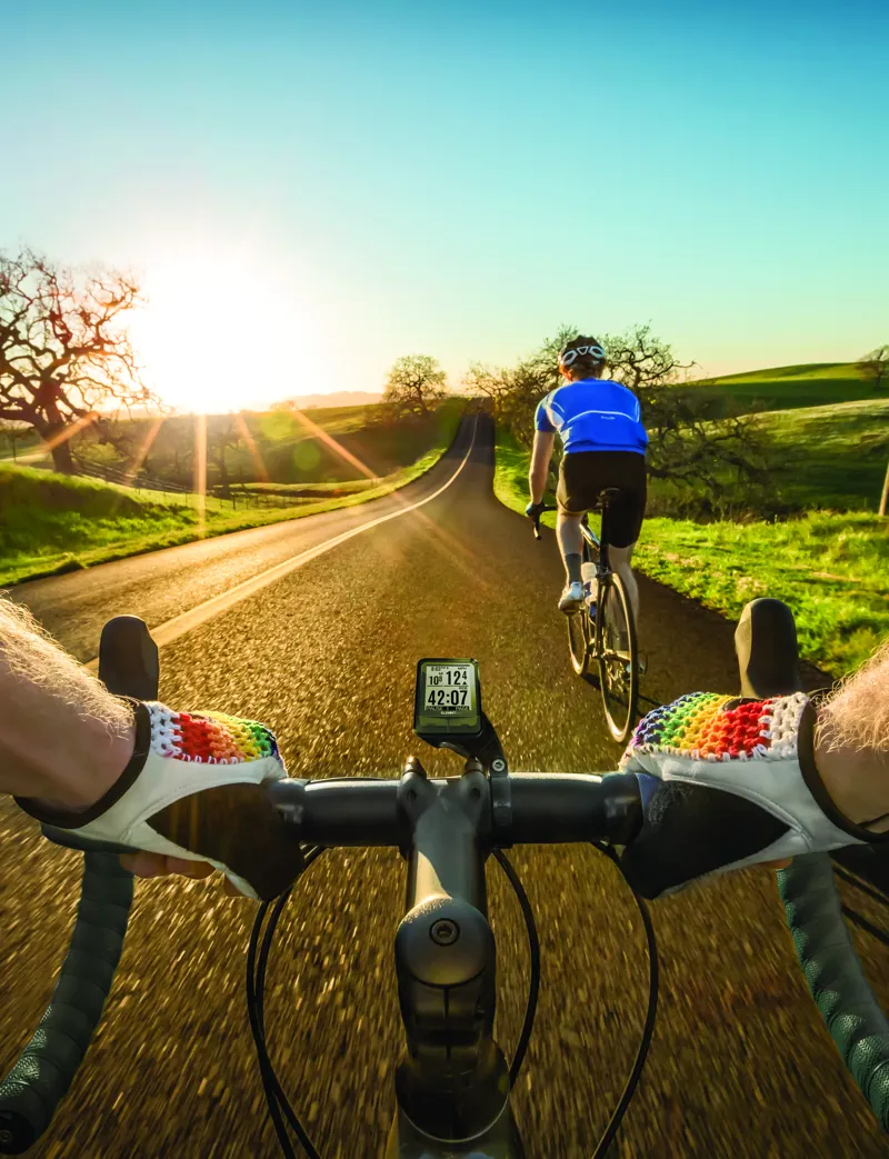 Wahoo ELEMNT MINI Cycling Computer w/RPM SPEED-11