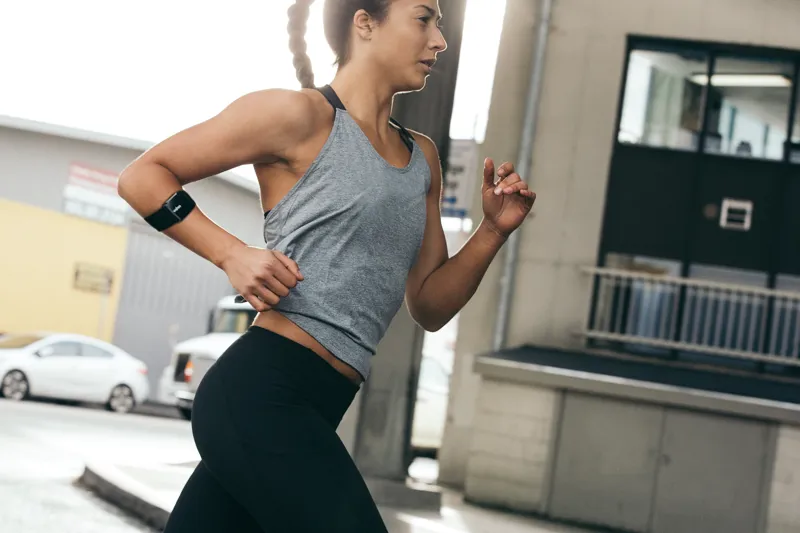 Wahoo TICKR FIT Optical Armband Heart Rate Monitor in Black-3