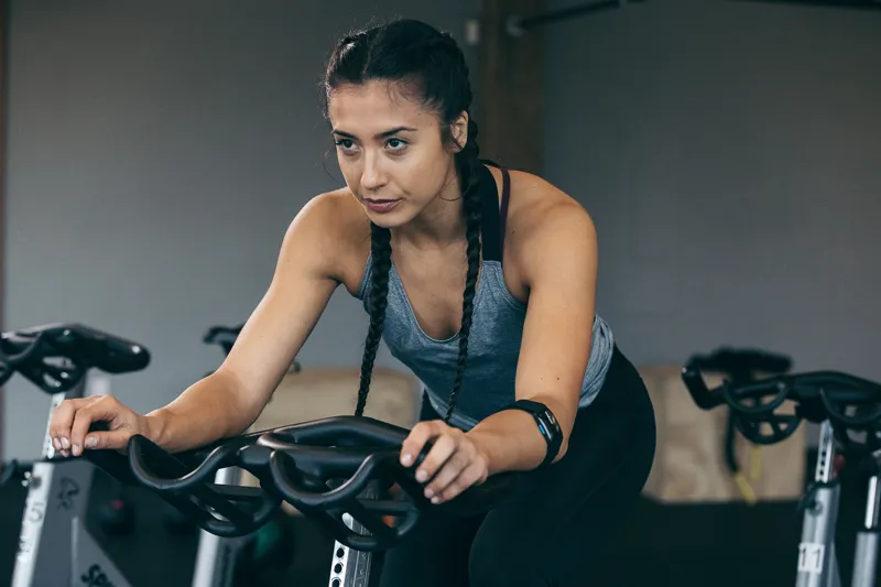 Wahoo TICKR FIT Optical Armband Heart Rate Monitor in Black-7