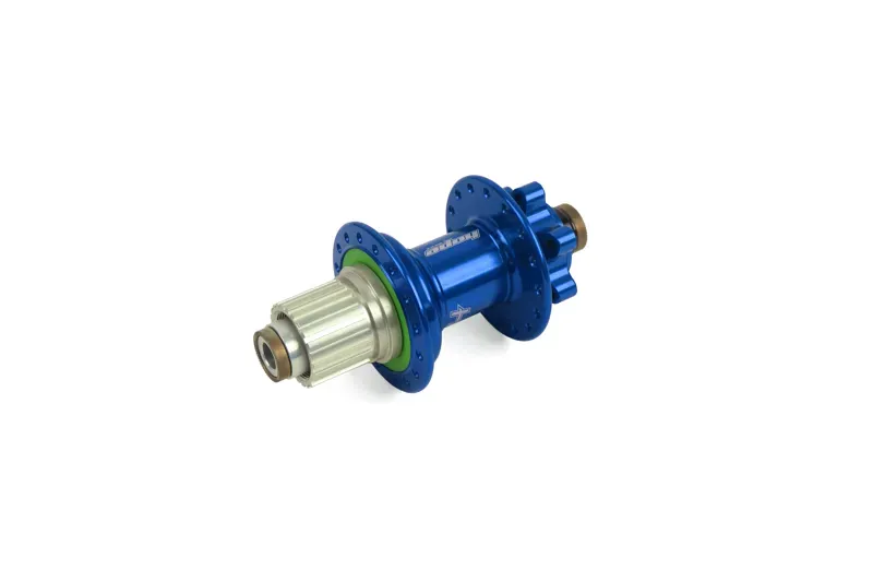 Hope Pro 4 32H 135mm 10mm Rear Hub in Blue