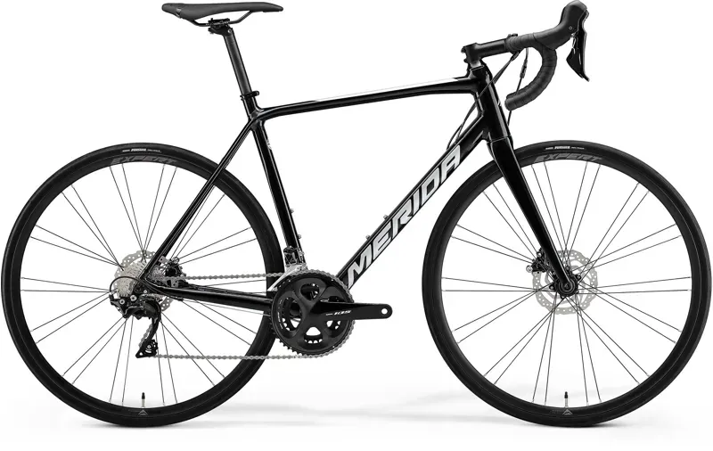 初売り Scultura Merida 2021 Disc Black in Bike Road 400 自転車本体