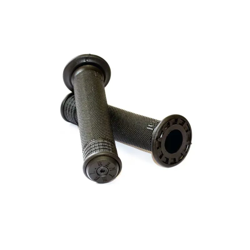Renthal Ultra Tacky 135mm Push-On Bar Grips in Black